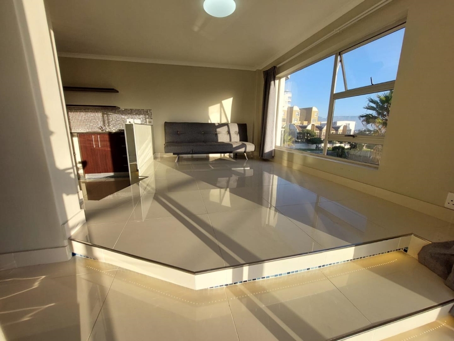 1 Bedroom Property for Sale in Table View Western Cape